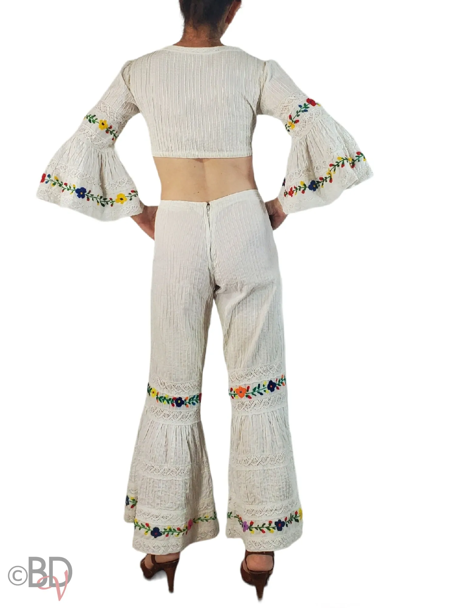 60s/70s Mexican Embroidered Crop Top and Bell-Bottom Pants Set - sm, med